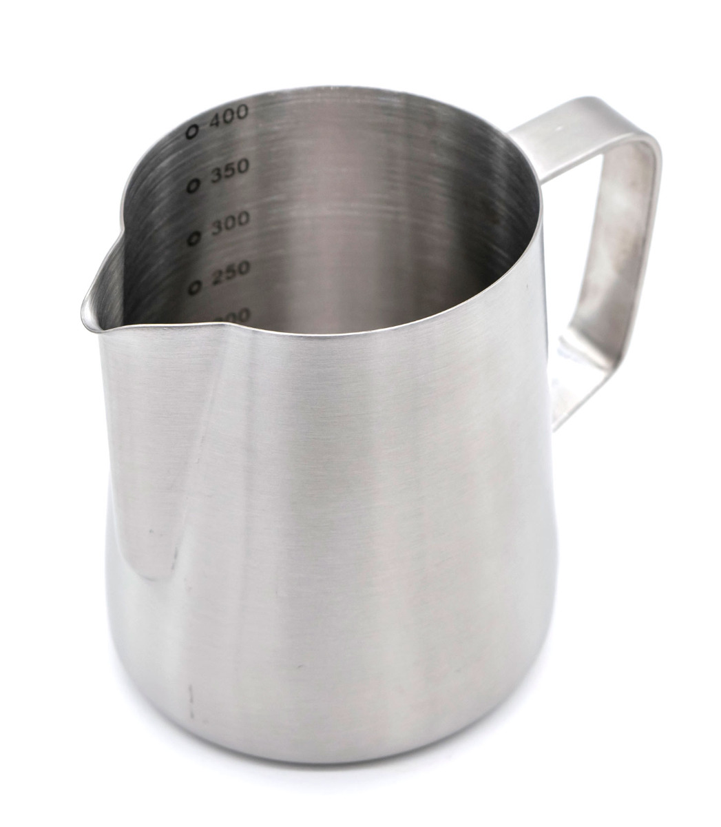 Coffee pitcher brushed w/ inner scale 400ml