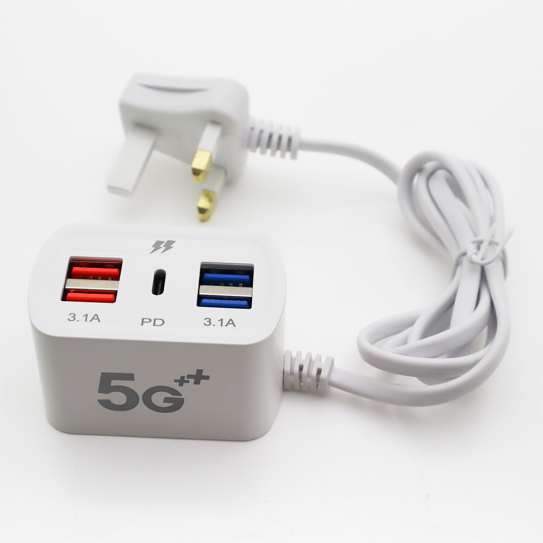 FAST CHARGER PD + 4U J-3016