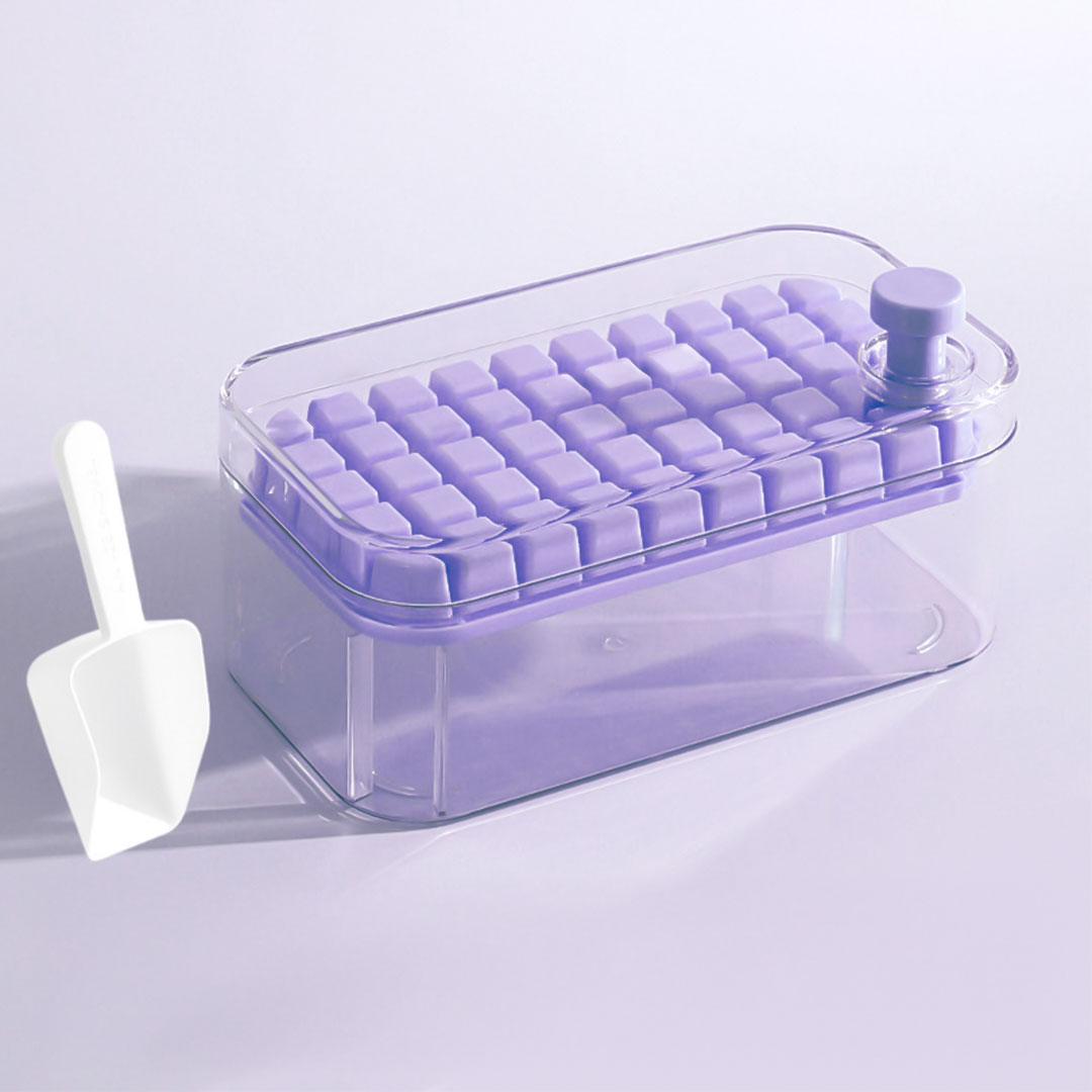 قالب ثلج مع علبة لون بنفسجي